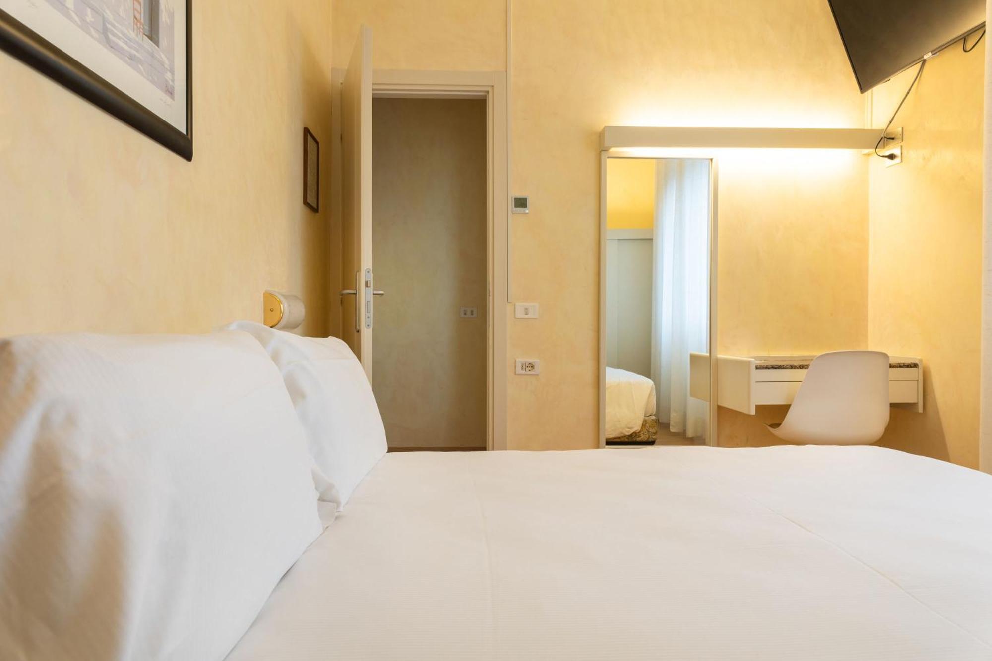 Hotel Rosabianca Rimini Eksteriør bilde